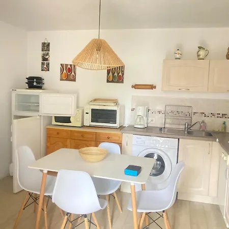 Charmante Petite Maison Accessible A Pieds Ferienhaus *